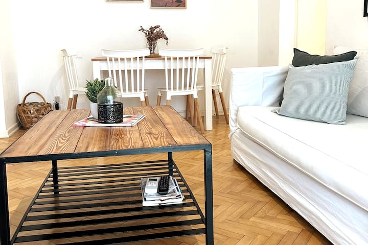 Hermoso Recoleta: 3 ambientes y 2 dormitorios — departamento administrado por BeeMyHost en Recoleta, Buenos Aires